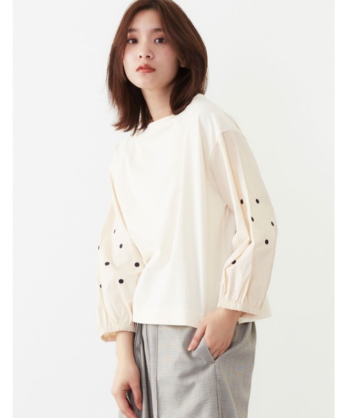 POU DOU DOU(プードゥドゥ)の「ドット刺繍スリーブトップス(Tシャツ/カットソー・レディース・ライトグレー/ネイビー/アイボリー・3)」の12枚目の写真