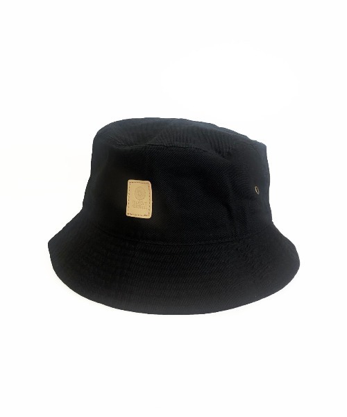 FRANKLIN & MARSHALL（フランクリンマーシャル）の「【FRANKLIN & MARSHALL/フランクリンマーシャル】Leather patck bucket hat（ハット・メンズ・ホワイト/ブラック/ベージュ/ネイビー/カーキ・FREE）」の3枚目の写真