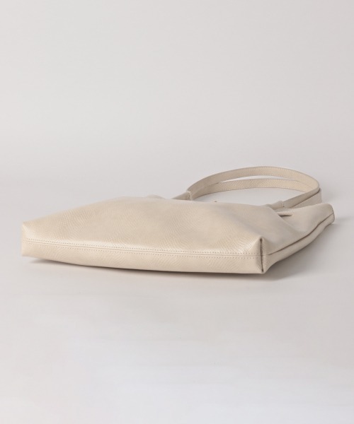 GLOBAL WORK(グローバルワーク)の「メタルポイントトート/891684(トートバッグ・レディース・ブラック/ベージュ/グリーン/アイボリー・FREE)」の14枚目の写真