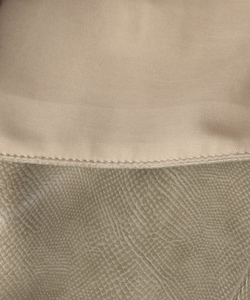 GLOBAL WORK(グローバルワーク)の「メタルポイントトート/891684(トートバッグ・レディース・ブラック/ベージュ/グリーン/アイボリー・FREE)」の18枚目の写真