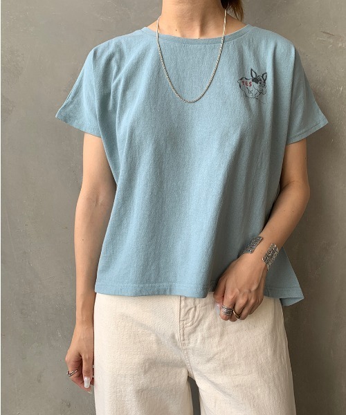 The Endless Summer（エンドレスサマー）の「[THE ENDLESS SUMMER/エンドレスサマー] 別注 BUHI Tシャツ（Tシャツ/カットソー・レディース・ホワイト/ベージュ/サックスブルー/ピンク/ライトパープル・XS）」の4枚目の写真