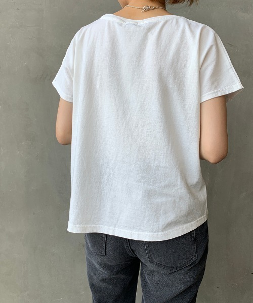 The Endless Summer（エンドレスサマー）の「[THE ENDLESS SUMMER/エンドレスサマー] 別注 BUHI Tシャツ（Tシャツ/カットソー・レディース・ホワイト/ベージュ/サックスブルー/ピンク/ライトパープル・XS）」の20枚目の写真