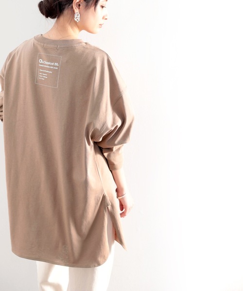 classicalelf（クラシカルエルフ）の「スリットで抜け感を、バックプリント無地ロング丈カットソー（Tシャツ/カットソー・レディース・ホワイト/ブラック/ベージュ/モカ/ブラウン系その他/グリーン系その他・MEDIUM/X-LARGE）」の16枚目の写真