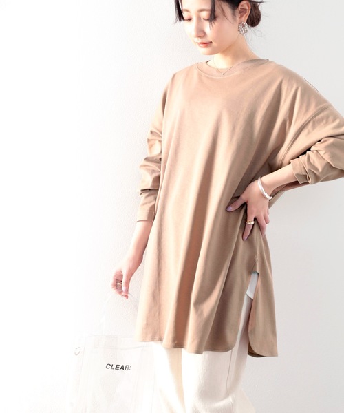 classicalelf（クラシカルエルフ）の「スリットで抜け感を、バックプリント無地ロング丈カットソー（Tシャツ/カットソー・レディース・ホワイト/ブラック/ベージュ/モカ/ブラウン系その他/グリーン系その他・MEDIUM/X-LARGE）」の18枚目の写真