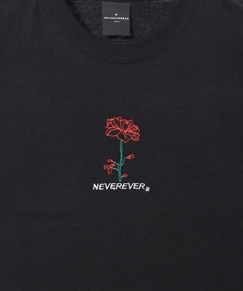 WESTBOY(ウエストボーイ)の「【NEVEREVERBAD】RED ROSE EMBROIDERED T-SHIRT(Tシャツ/カットソー・メンズ・ホワイト/ブラック・M/L/XL)」の4枚目の写真