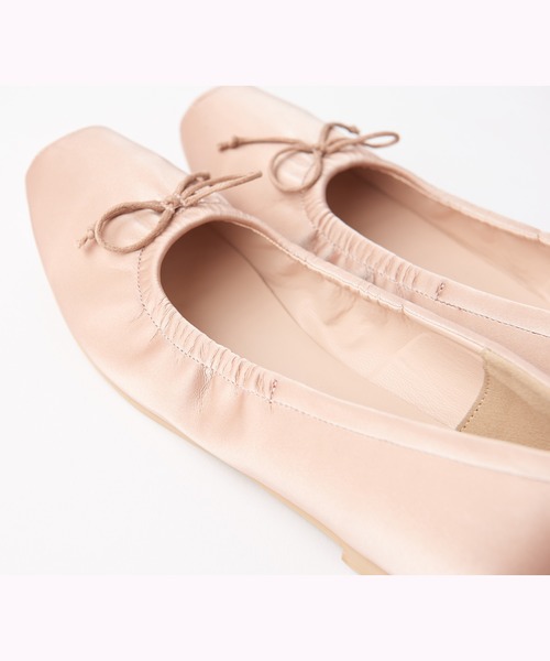 one after another NICE CLAUP(ワンアフターアナザーナイスクラップ)の「バレエシューズ(バレエシューズ・レディース・ピンクベージュ/ゴールド/ベージュ・LARGE/MEDIUM/SMALL)」の13枚目の写真