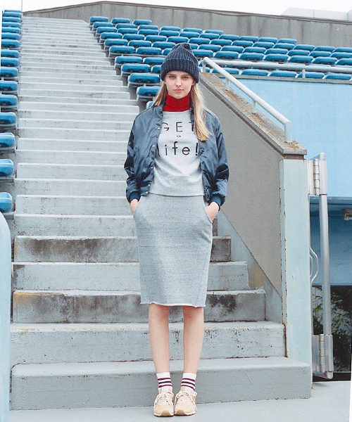 B:MING by BEAMS（ビーミングバイビームス）の「ビーミング by ビームス / アクリルプレーンワッチ（ニットキャップ/ビーニー・レディース・ホワイト/チャコールグレー/レッド系その他/ネイビー・ONE SIZE）」の8枚目の写真