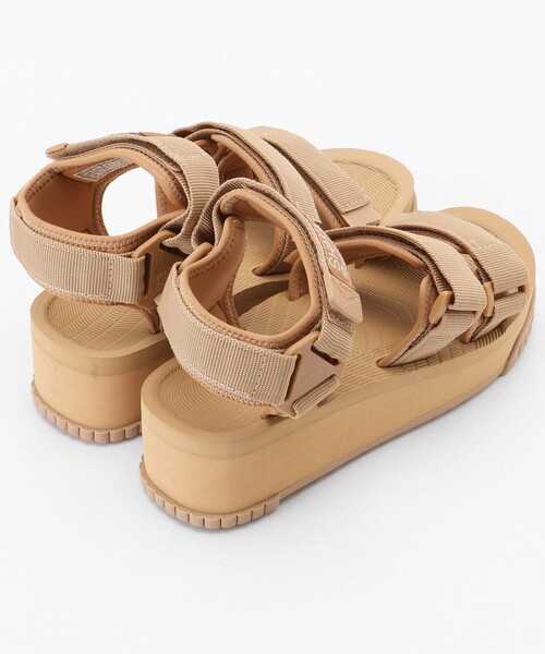 FREAK'S STORE（フリークスストア）の「【WEB限定】SHAKA/シャカ　NEO BUNGY PLATFORM/ネオバンジー プラットフォーム（スポーツサンダル/フラットサンダル/ボリュームソールサンダル）（サンダル・レディース・ブラック/ベージュ/ダークブラウン/ナチュラル/グレー・6/5）」の10枚目の写真