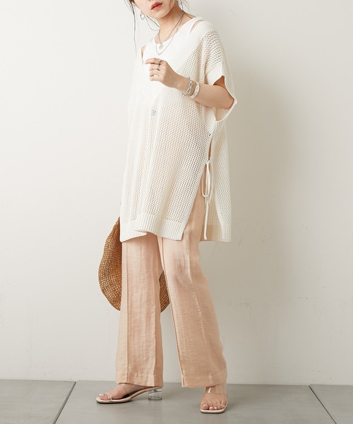 Chico（チコ）の「シアーセンタータックストレートロングパンツ（スラックス・レディース・ホワイト/ミント/ライム/ローズ/ピンク・FREE）」の4枚目の写真