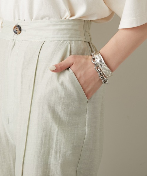 Chico（チコ）の「シアーセンタータックストレートロングパンツ（スラックス・レディース・ホワイト/ミント/ライム/ローズ/ピンク・FREE）」の11枚目の写真