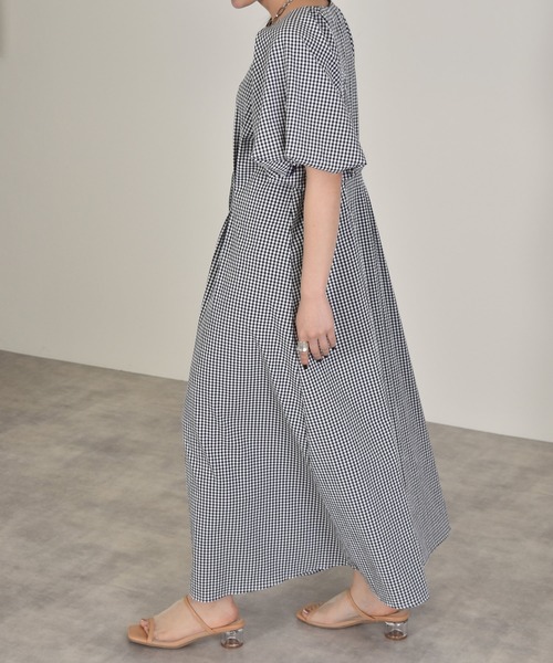 w closet（ダブルクローゼット）の「パフスリーブギンガムフレア半袖ワンピース（ワンピース・レディース・ブラック/サックスブルー/ピンク・FREE）」の19枚目の写真