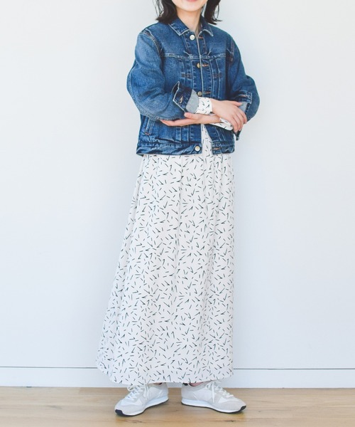 Ray BEAMS（レイビームス）の「RED CARD TOKYO × Ray BEAMS / 別注 Museum ジャケット（デニムジャケット・レディース・ネイビー・2/1）」の20枚目の写真