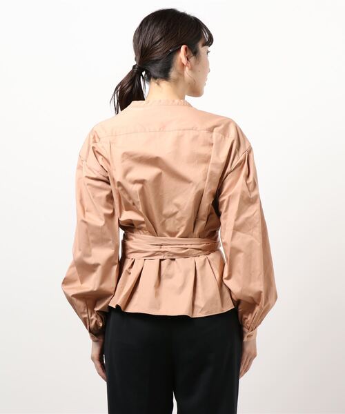 DESIGNWORKS（デザインワークス）の「シュクールウエストリボンブラウス（シャツ/ブラウス・レディース・ピンク系その他・38）」の2枚目の写真