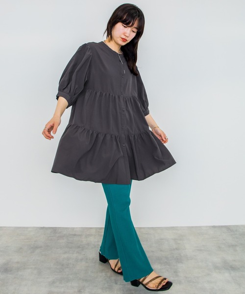 w closet（ダブルクローゼット）の「2WAYティアードチュニック（チュニック・レディース・パープル/オフホワイト/ピンク系その他/スミクロ/テラコッタ/モスグリーン・FREE）」の17枚目の写真