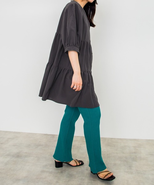 w closet（ダブルクローゼット）の「2WAYティアードチュニック（チュニック・レディース・パープル/オフホワイト/ピンク系その他/スミクロ/テラコッタ/モスグリーン・FREE）」の22枚目の写真