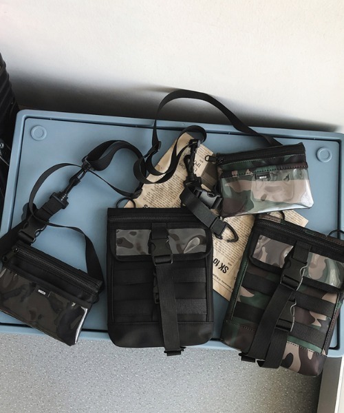 KOR（ケーオーアール）の「取り外し可能ミニポーチ付きボディバッグ（ボディバッグ/ウエストポーチ・メンズ・ブラック/カモフラージュ・FREE）」の14枚目の写真