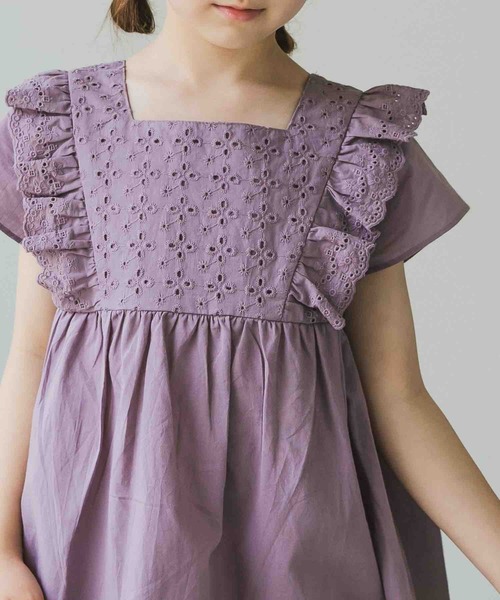 pairmanon（ペアマノン）の「肩レース フリル コットン ノースリーブ ワンピース 無地 ガールズ（ワンピース・キッズ・モカ/ラベンダー/ストライプ・130/140/150/120/100/110/90）」の14枚目の写真
