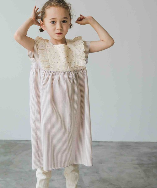 pairmanon（ペアマノン）の「肩レース フリル コットン ノースリーブ ワンピース 無地 ガールズ（ワンピース・キッズ・モカ/ラベンダー/ストライプ・130/140/150/120/100/110/90）」の17枚目の写真