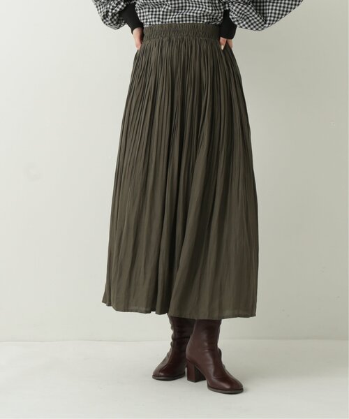 RAY CASSIN（レイカズン）の「ヴィンテージサテン消しプリーツスカート（スカート・レディース・ブラウン/グレー/ワイン/カーキ/スミクロ/キナリ/グレイッシュベージュ・FREE）」の8枚目の写真