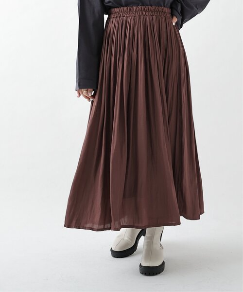 RAY CASSIN（レイカズン）の「ヴィンテージサテン消しプリーツスカート（スカート・レディース・ブラウン/グレー/ワイン/カーキ/スミクロ/キナリ/グレイッシュベージュ・FREE）」の10枚目の写真