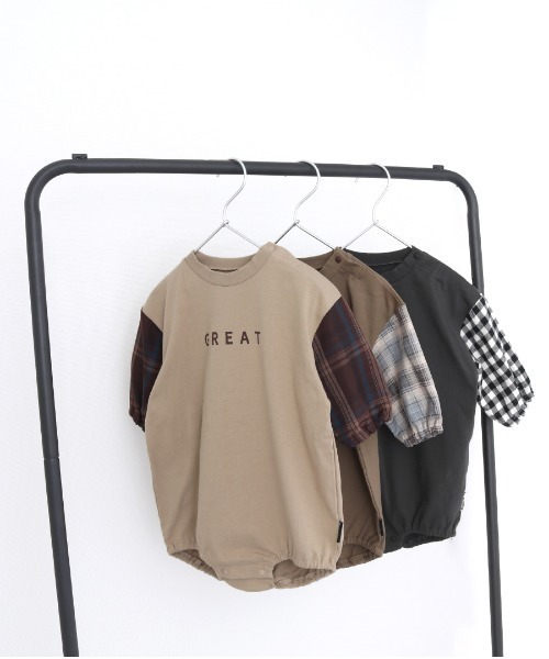 MAKE YOUR DAY（メイクユアデイ）の「袖チェック切替ロンパース■70.80cm（ロンパース・キッズ・ベージュ/チャコールグレー・70/80）」の4枚目の写真