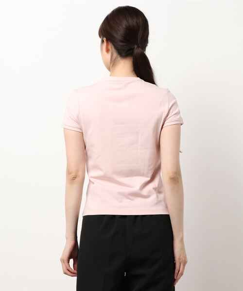 PUMA（プーマ）の「PUMA プーマ CLASSICS フィッティド Tシャツ ウィメンズ（Tシャツ/カットソー・レディース・ライトピンク/ブラック系その他・SMALL/MEDIUM/LARGE/X-SMALL）」の4枚目の写真