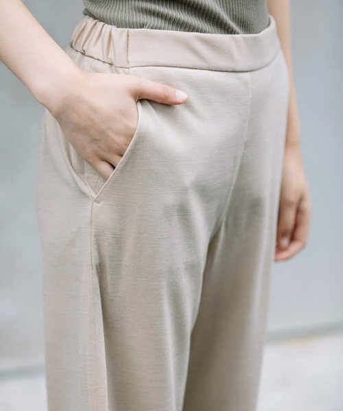 Munich(ミューニック)の「アクリルウールコンプレッションジャージワイドパンツ(その他パンツ・レディース・ブラック/ベージュ・S/M/XS)」の11枚目の写真