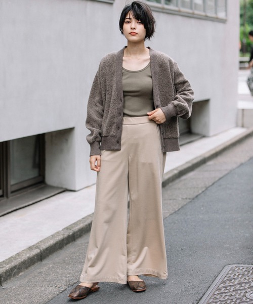 Munich(ミューニック)の「アクリルウールコンプレッションジャージワイドパンツ(その他パンツ・レディース・ブラック/ベージュ・S/M/XS)」の13枚目の写真