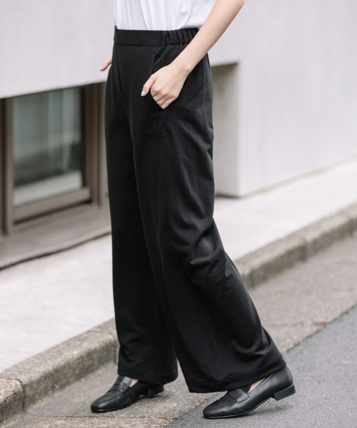 Munich(ミューニック)の「アクリルウールコンプレッションジャージワイドパンツ(その他パンツ・レディース・ブラック/ベージュ・S/M/XS)」の17枚目の写真