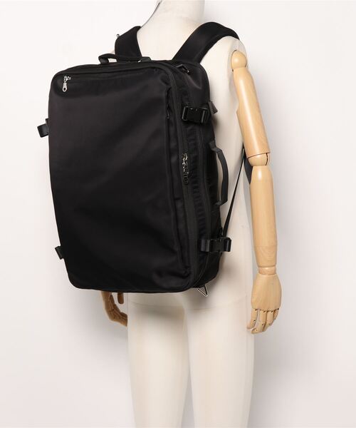INDISPENSABLE （インディスペンサブル）の「INDISPENSABLE　3WAY BACKPACK NMDPACK（バックパック/リュック・メンズ・ブラック・FREE）」の5枚目の写真