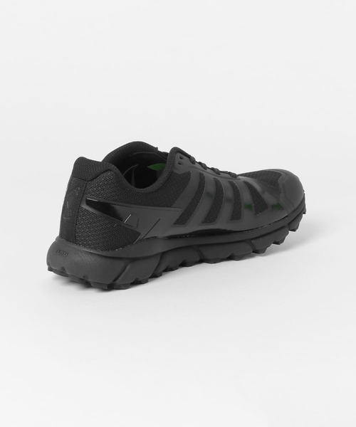 URBAN RESEARCH DOORS（アーバンリサーチドアーズ）の「inov-8　TERRAULTRA G 270（スニーカー・メンズ・ブラック・26/27/26.5）」の4枚目の写真
