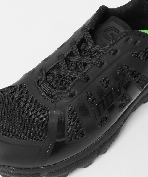 URBAN RESEARCH DOORS（アーバンリサーチドアーズ）の「inov-8　TERRAULTRA G 270（スニーカー・メンズ・ブラック・26/27/26.5）」の2枚目の写真