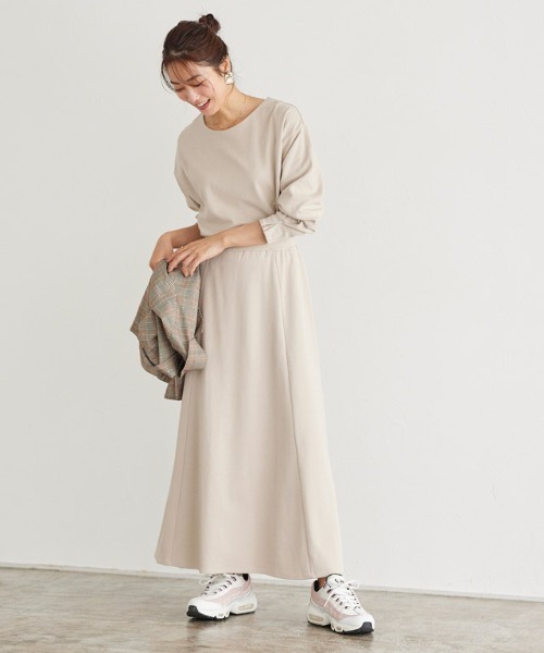 Pierrot(ピエロ)の「コットンポンチフレアスカート(スカート・レディース・ブラック/ブルー/グレー系その他/ライトベージュ・M/L)」の13枚目の写真