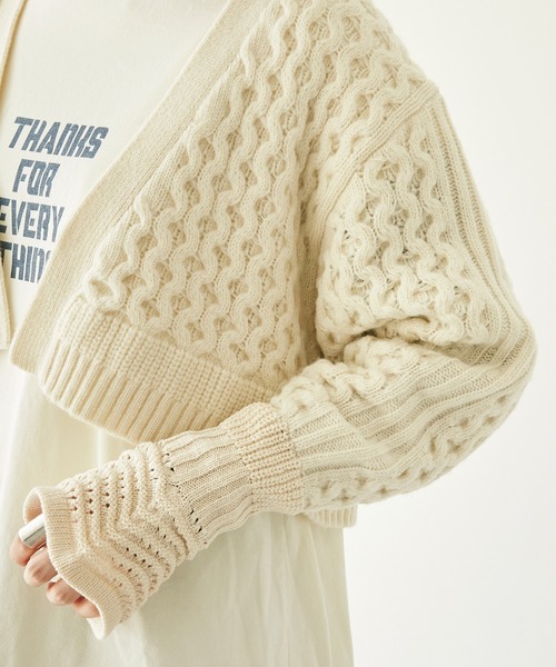 nitca(ニトカ)の「ケーブル × コットンリリー ショートカーディガン(カーディガン/ボレロ・レディース・アイボリー/ブルー/ネイビー・FREE)」の20枚目の写真