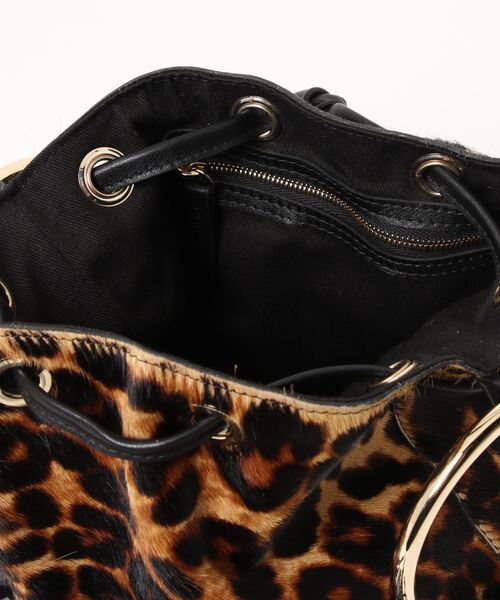 MAISON BOINET（メゾンボワネ）の「MAISON BOINET // ゴールドハンドル×レオパード柄×フリンジ  BAG★（ショルダーバッグ・レディース・ブラック系・FREE）」の6枚目の写真