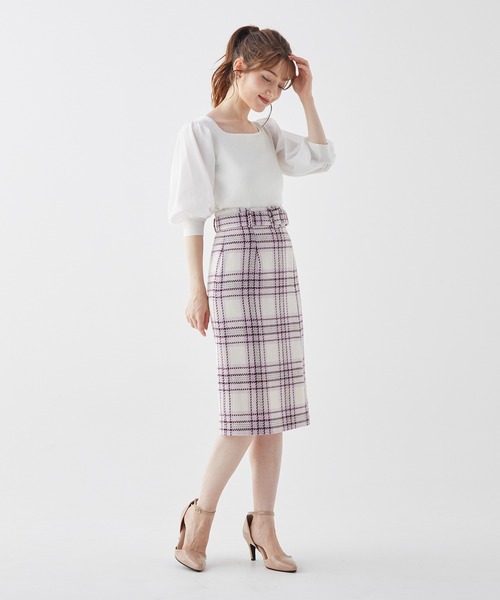 BE RADIANCE(ビーラディエンス)の「ベルト付チェックツイードスカート(スカート・レディース・ベージュ/ピンク・FREE)」の18枚目の写真