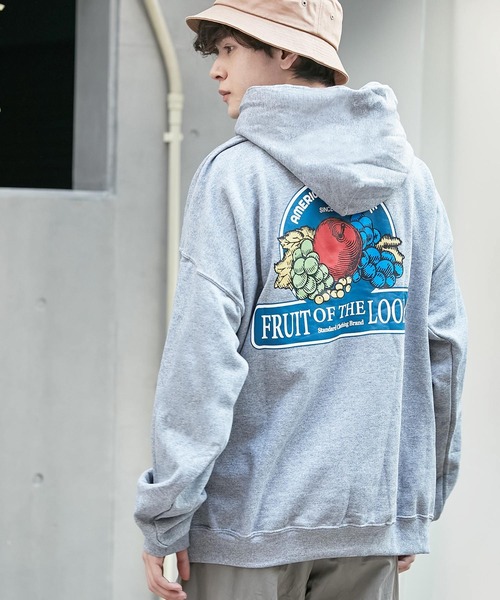 FRUIT OF THE LOOM(フルーツオブザルーム)の「SOUVENIRプルオーバーパーカー / ユニセックス / ブランドロゴ / カジュアル(パーカー・メンズ・ブラック/ホワイト/グレー/ネイビー・L/S/XL/M)」の4枚目の写真