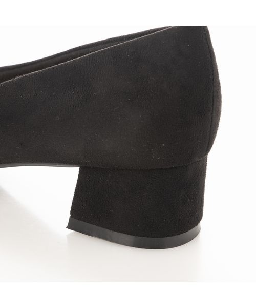 Fin（フィン）の「ポインテッドトゥチャンキーヒールパンプス（パンプス・レディース・ブラック/グレー・22.5cm/23.5cm/24.5cm/23cm/24cm/25cm）」の6枚目の写真