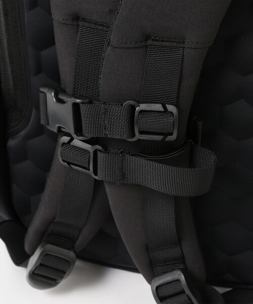 B:MING by BEAMS（ビーミングバイビームス）の「WEXLEY / MADISON（バックパック/リュック・メンズ・ブラック・ONE SIZE）」の8枚目の写真