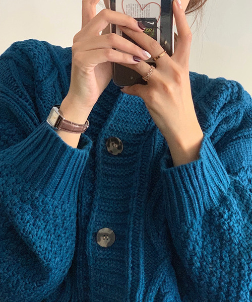 c.u.l（シーユーエル）の「【c.u.l:w】ケーブル編みクラッシュボリュームカーディガン culw89（ニット/セーター・レディース・ブルー/オレンジ/アイボリー・FREE）」の14枚目の写真