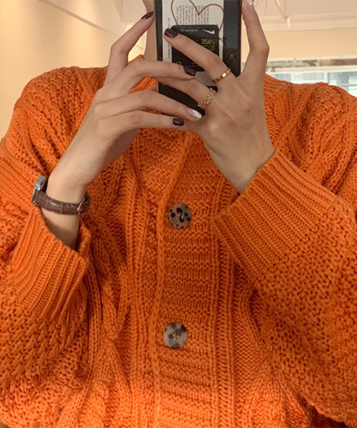 c.u.l（シーユーエル）の「【c.u.l:w】ケーブル編みクラッシュボリュームカーディガン culw89（ニット/セーター・レディース・ブルー/オレンジ/アイボリー・FREE）」の18枚目の写真