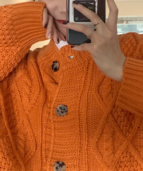 c.u.l（シーユーエル）の「【c.u.l:w】ケーブル編みクラッシュボリュームカーディガン culw89（ニット/セーター・レディース・ブルー/オレンジ/アイボリー・FREE）」の20枚目の写真