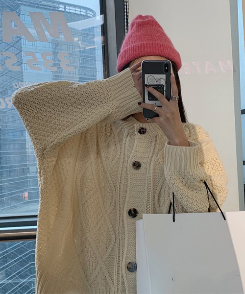 c.u.l（シーユーエル）の「【c.u.l:w】ケーブル編みクラッシュボリュームカーディガン culw89（ニット/セーター・レディース・ブルー/オレンジ/アイボリー・FREE）」の22枚目の写真