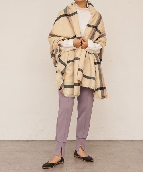 Casselini（キャセリーニ）の「【Casselini/キャセリーニ】チェックストール（マフラー・レディース・ベージュ/アイボリー・ONE SIZE）」の12枚目の写真