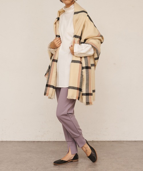 Casselini（キャセリーニ）の「【Casselini/キャセリーニ】チェックストール（マフラー・レディース・ベージュ/アイボリー・ONE SIZE）」の7枚目の写真