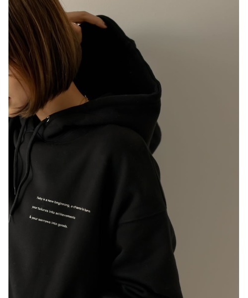 Re:EDIT（リエディ）の「[IWU（アイダブリュー）]ユニセックスUSAコットン裏起毛ロゴフーディ（パーカー・レディース・杢グレー/アイボリー/ベージュ/モカ/ブラック・SMALL/LARGE/MEDIUM）」の21枚目の写真