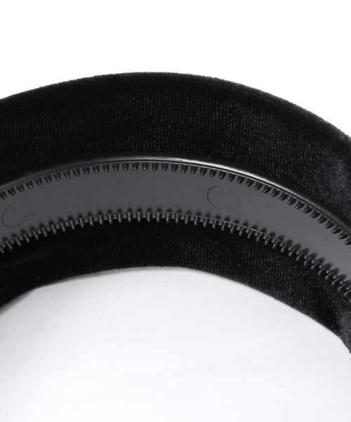 ALAND（エーランド）の「3.3Field Trip／VELVETヘアバンド　2257470（カチューシャ・レディース・ブラック・FREE）」の2枚目の写真