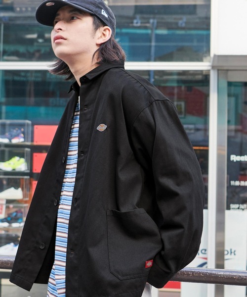 Dickies(ディッキーズ)の「Dickies/ディッキーズ ワッペン刺繍オーバーサイズツイルカバーオール(カバーオール・メンズ・ブラック/ベージュ/ネイビー/アイボリー・M/L/XL)」の2枚目の写真