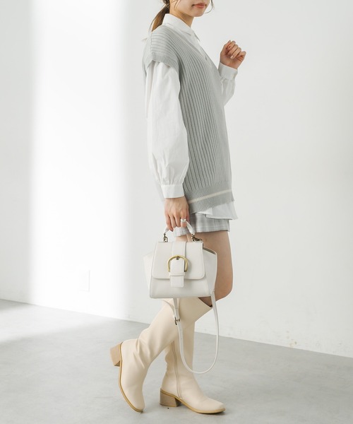 OLIVE des OLIVE(オリーブデオリーブ)の「旬なベスト×シャツSET(ベスト・レディース・ライトグレー/ネイビー/オフホワイト・FREE)」の12枚目の写真