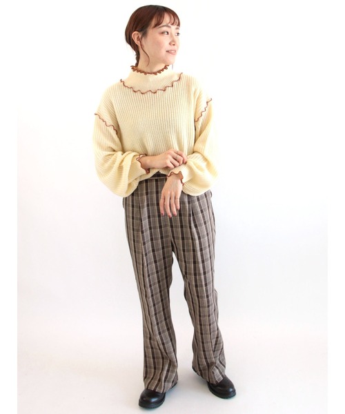 ehka sopo（エヘカソポ）の「配色メローハイネックニット（ニット/セーター・レディース・ブラック/ベージュ/グリーン/キナリ・ﾌﾘ-）」の9枚目の写真